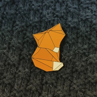 Dnes mi dělá společnost liška🙂
#liska #origami #broz #brozliska #malesach